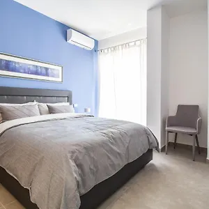 M'place Apartment